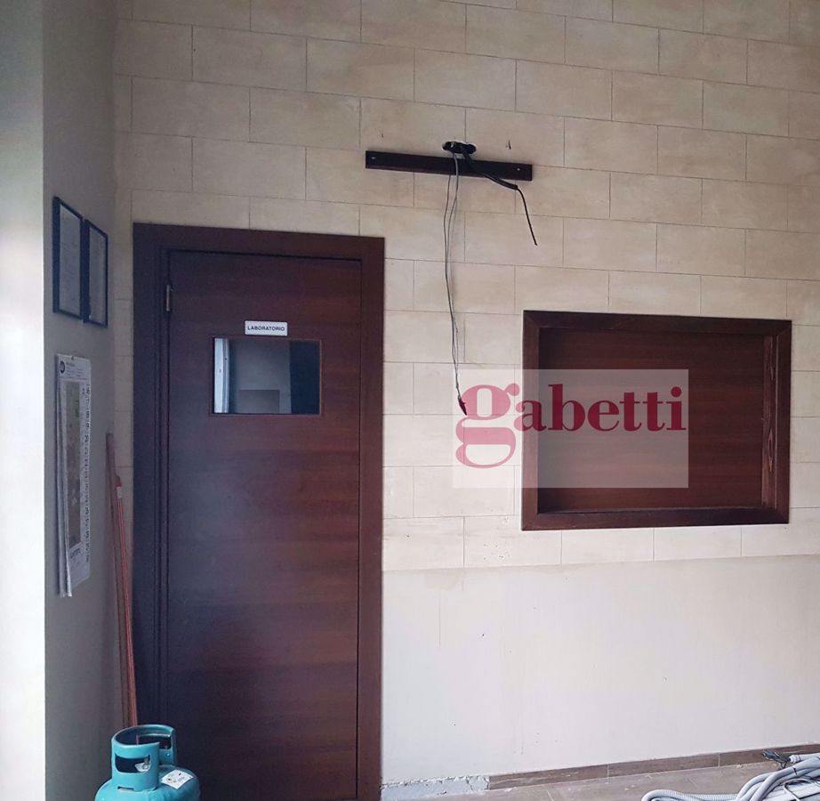 Affitto Magazzino Rende