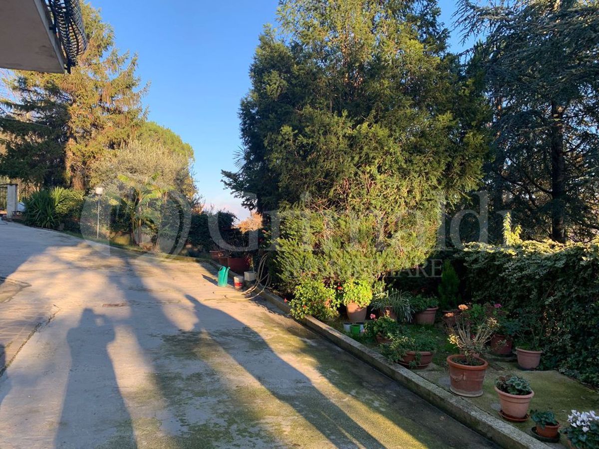 Vendita Casa Indipendente Rosora