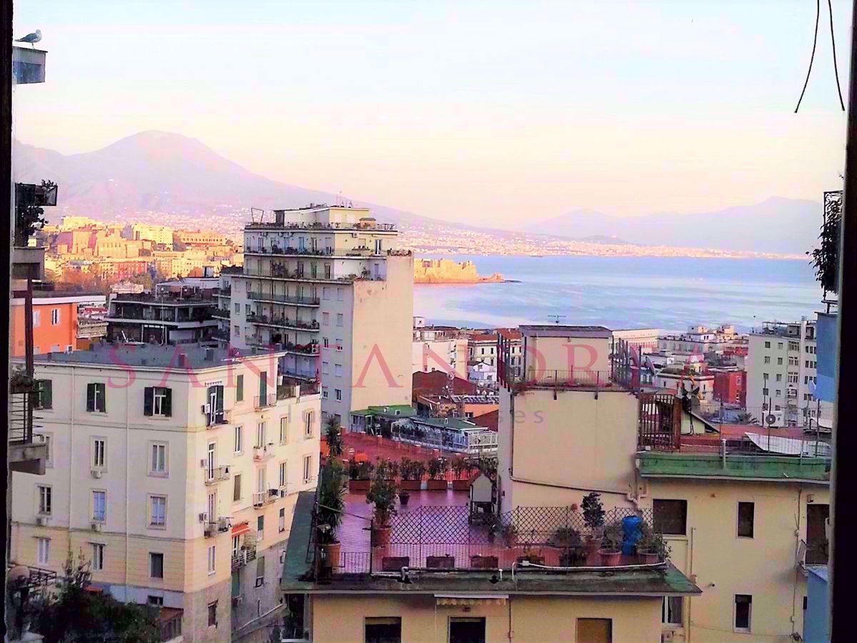 Vendita Appartamento Napoli