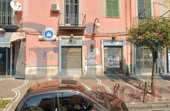 Affitto Negozio monolocale in Napoli (