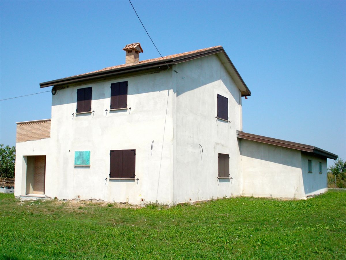 Casa Indipendente in Vendita Lagosanto