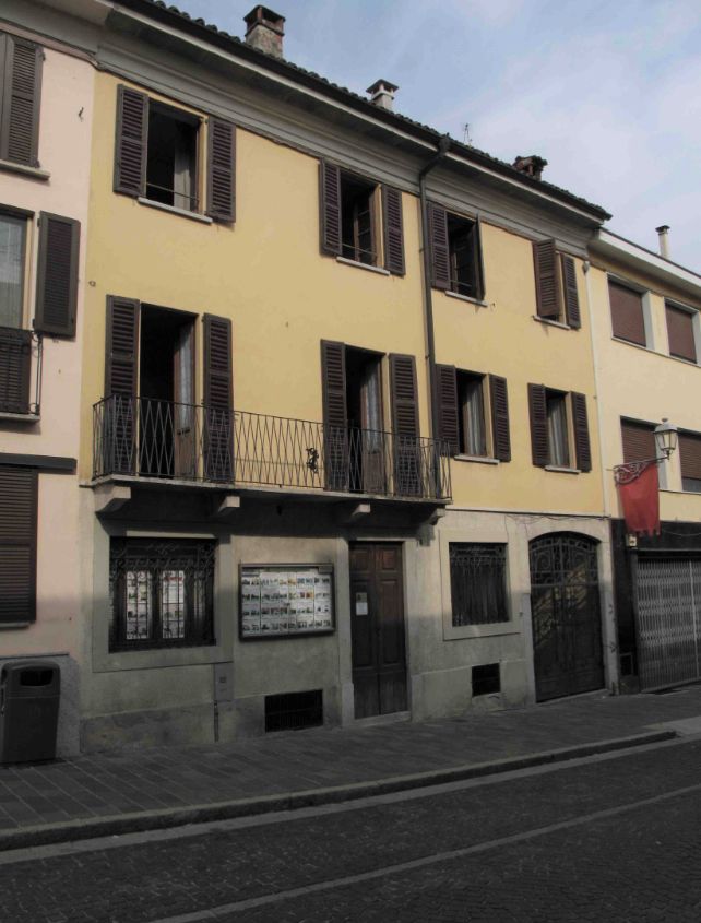 Stabile/Palazzo in Vendita San Colombano al Lambro
