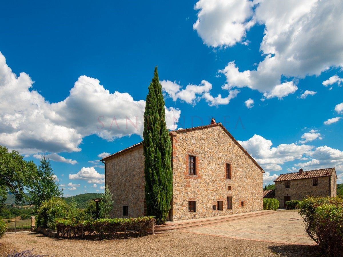 Villa bifamiliare in Vendita Bucine