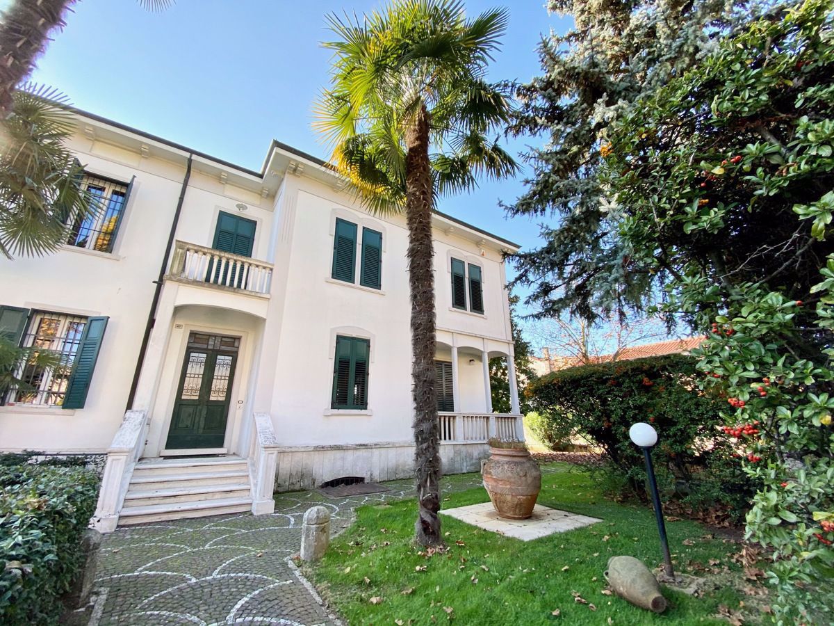 Villa singola in Vendita Montagnana