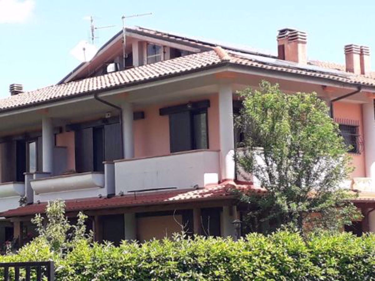 Villa o villino Oricola a8e19168-9b7a-4c61-a