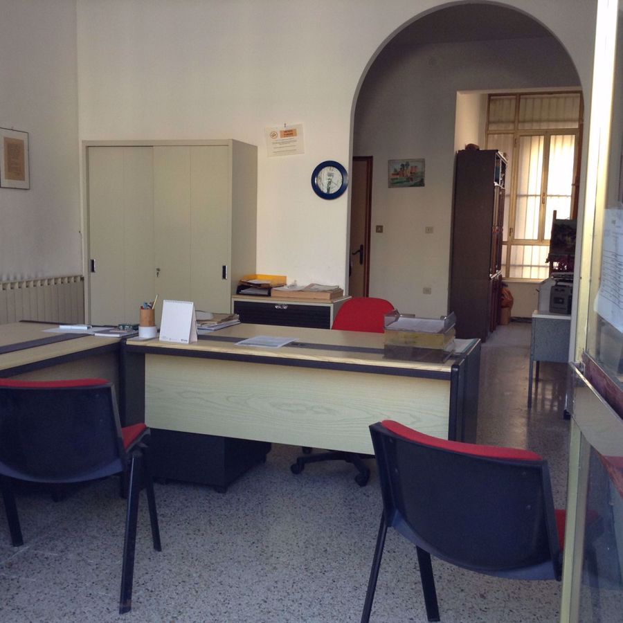 Ufficio in Affitto Adria