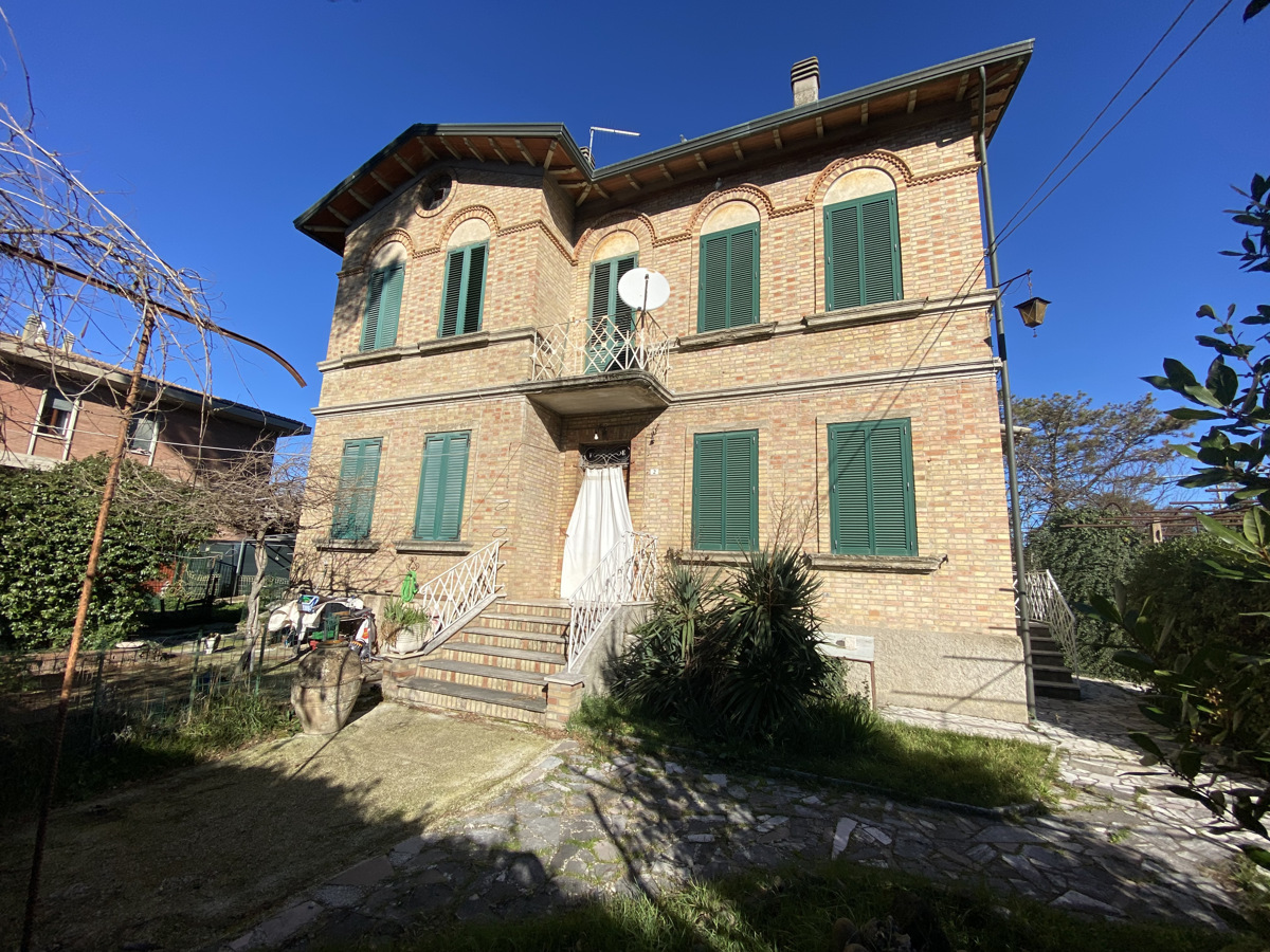 Casa Indipendente in Vendita Bastia Umbra