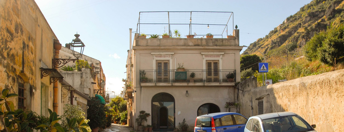 Stabile/Palazzo in Vendita Palermo