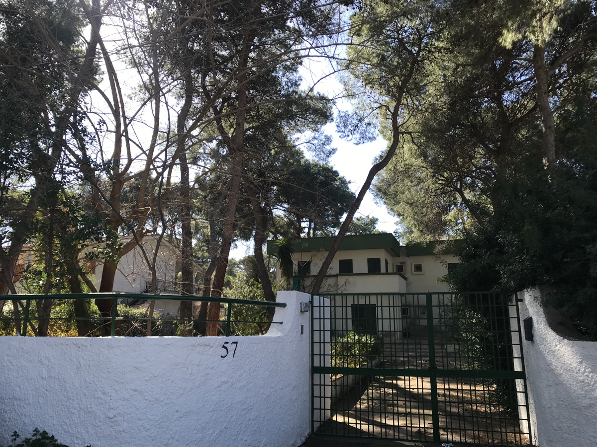 Villa bifamiliare in Affitto Taranto