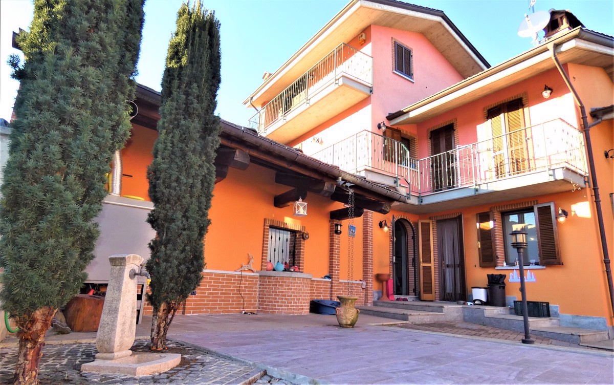 Casa Indipendente in Vendita Bagnolo Piemonte
